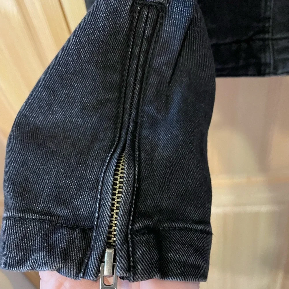 T7. Black Tape Moto Jacket. Large - Picture 2 of 8